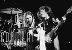 02-09-1975 Status Quo on tour in Europe Photo: Govert de Roos/Connu